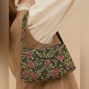 Maruca Design Boulder CO Handmade Tapestry Pleated Shoulder Bag - Vintage Rose